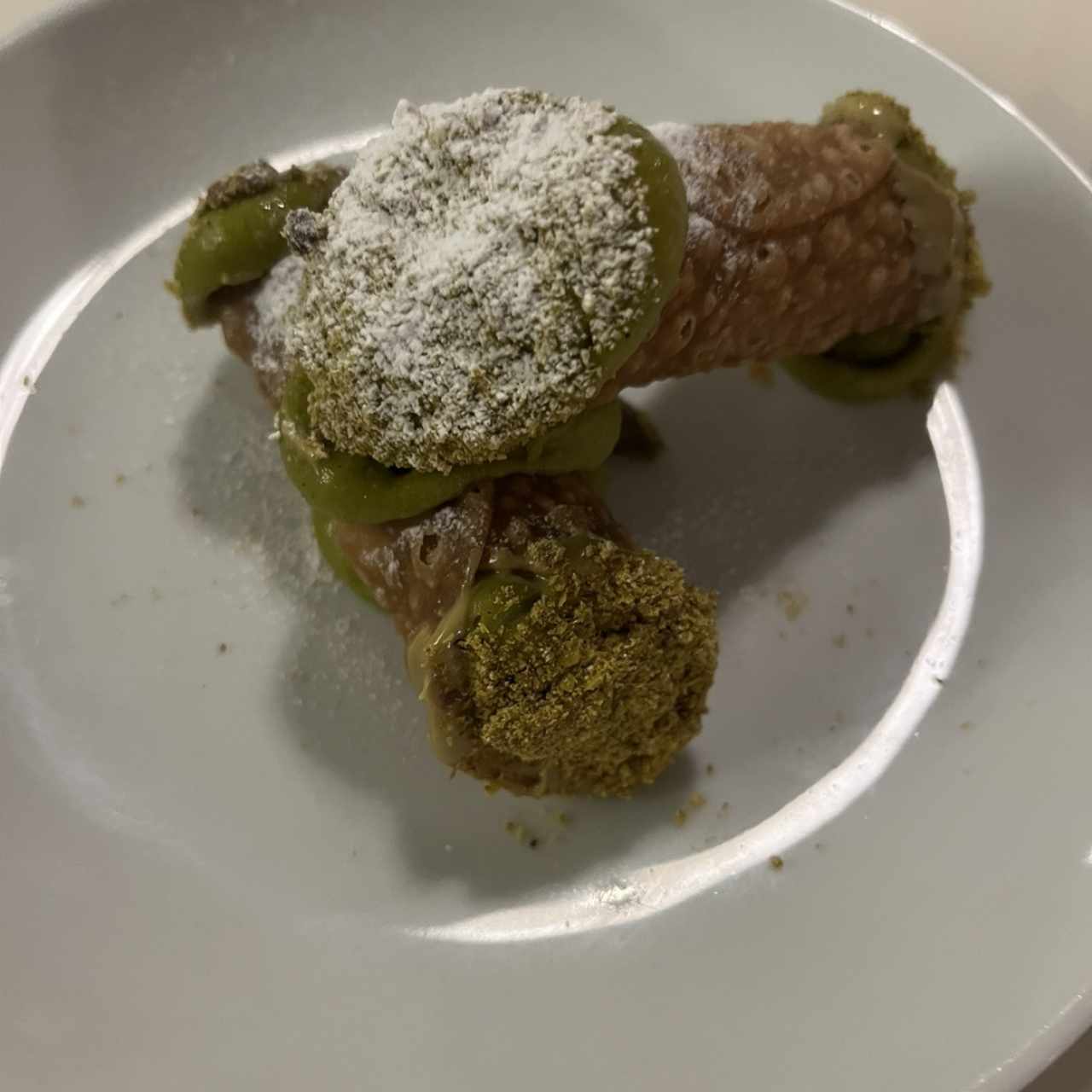 Canolli de Pistacho 