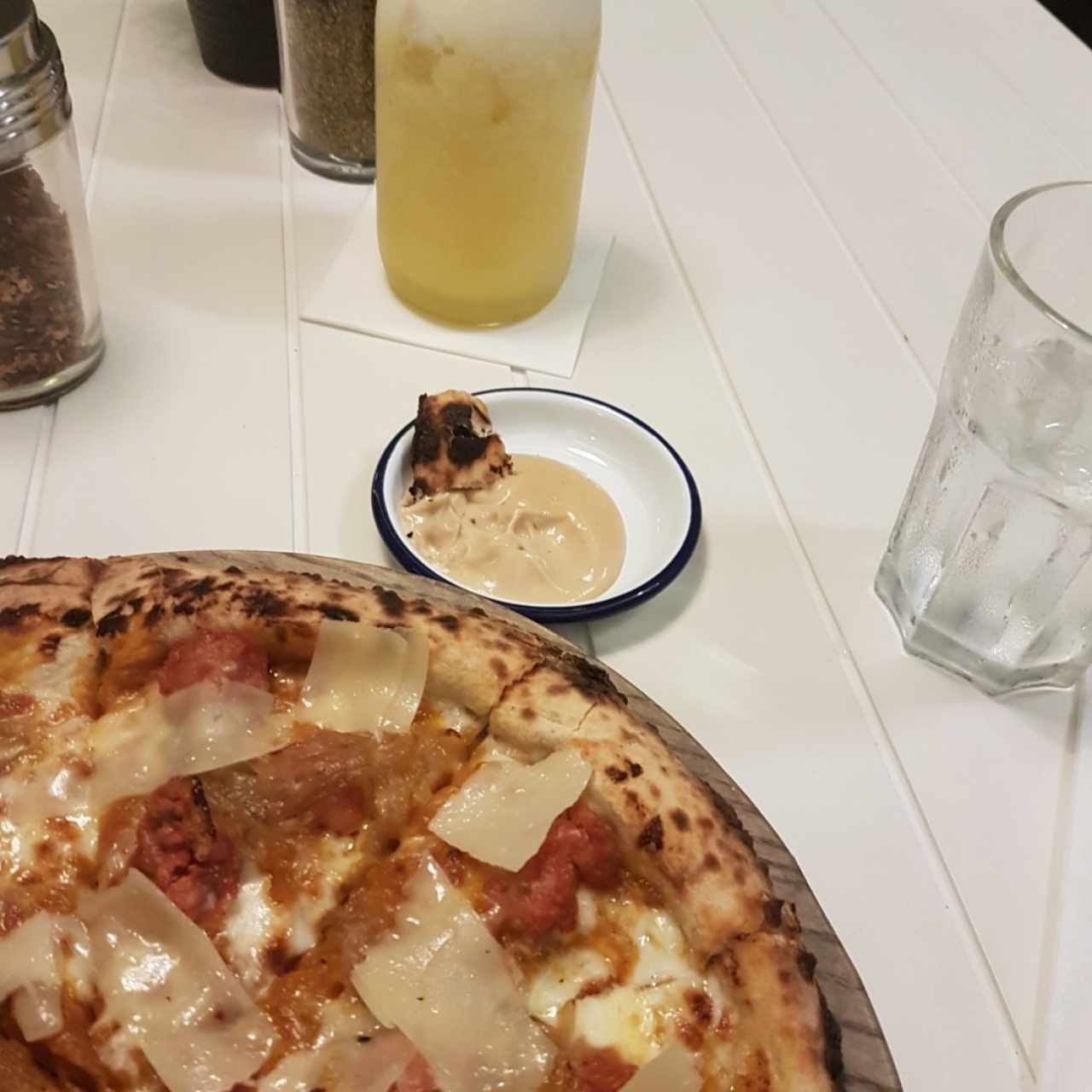 pizza de zapallo y la salsa secreta para bordes