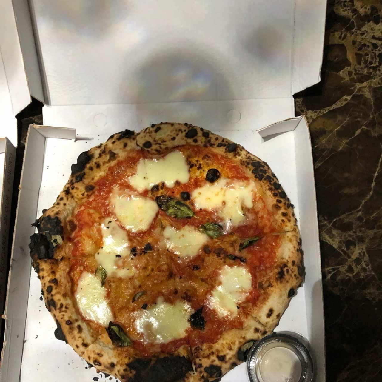pizza quemada Margherita