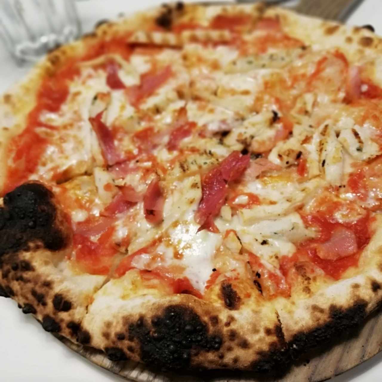 Pizza de Pollo y Tocino