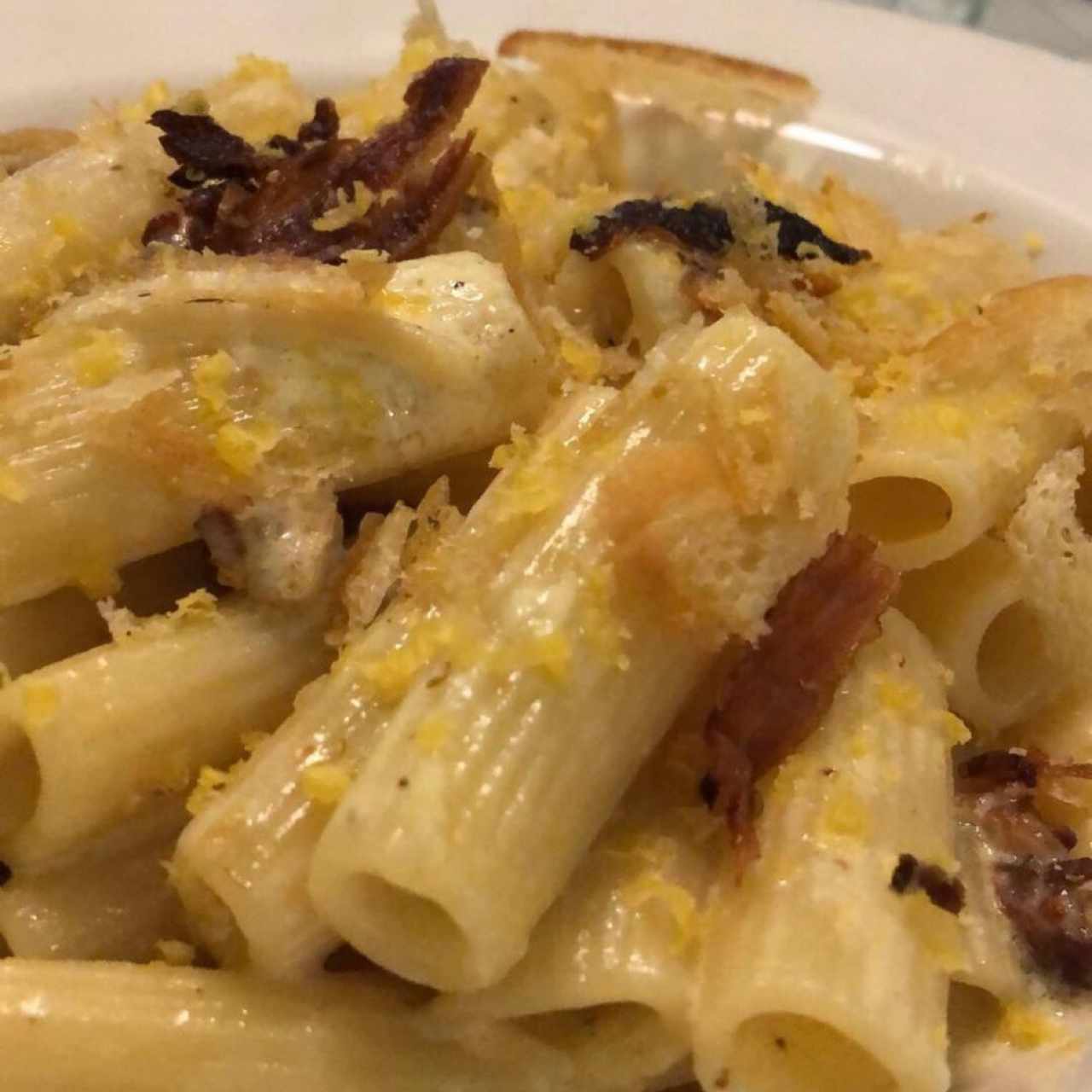 pasta carbonara