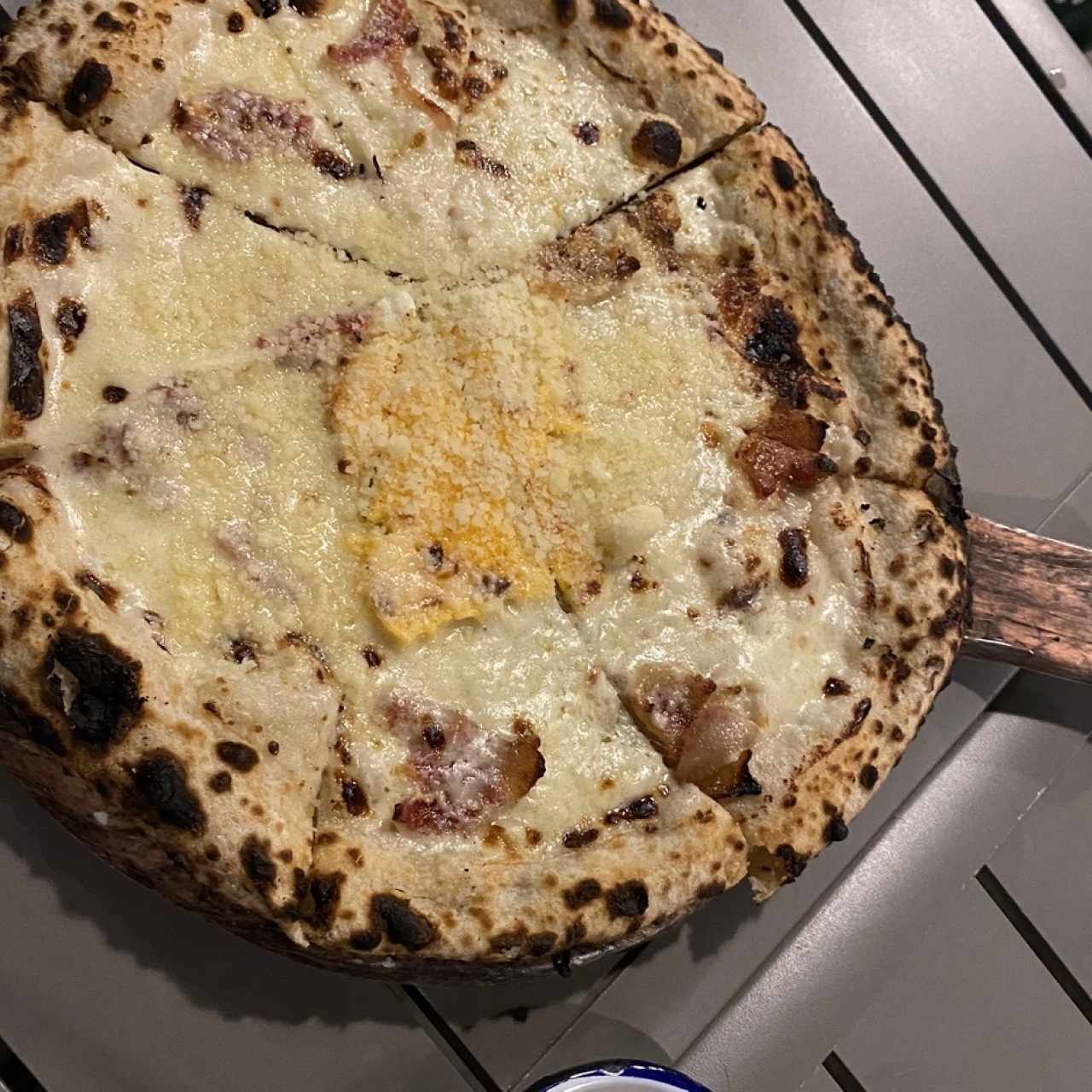 Pizzas Extraordinarias - Pizza Carbonara