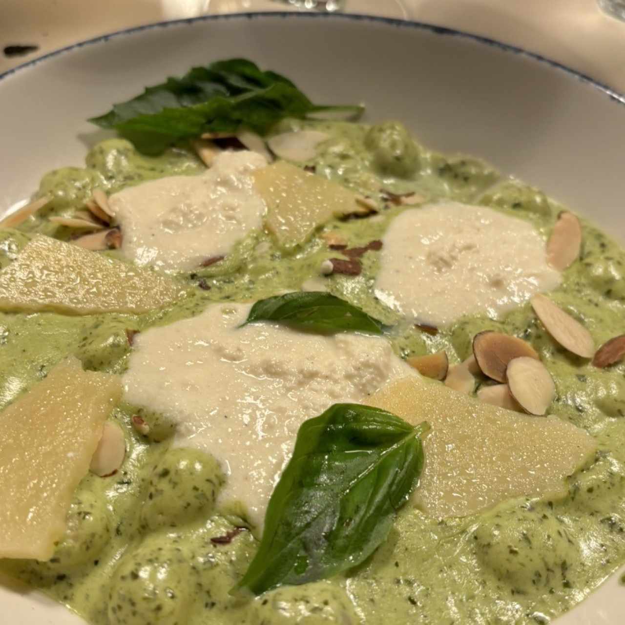 Gnocchi Al Pesto Rustico