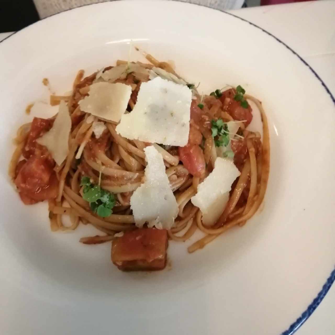 Linguini al filetto di pomodoro