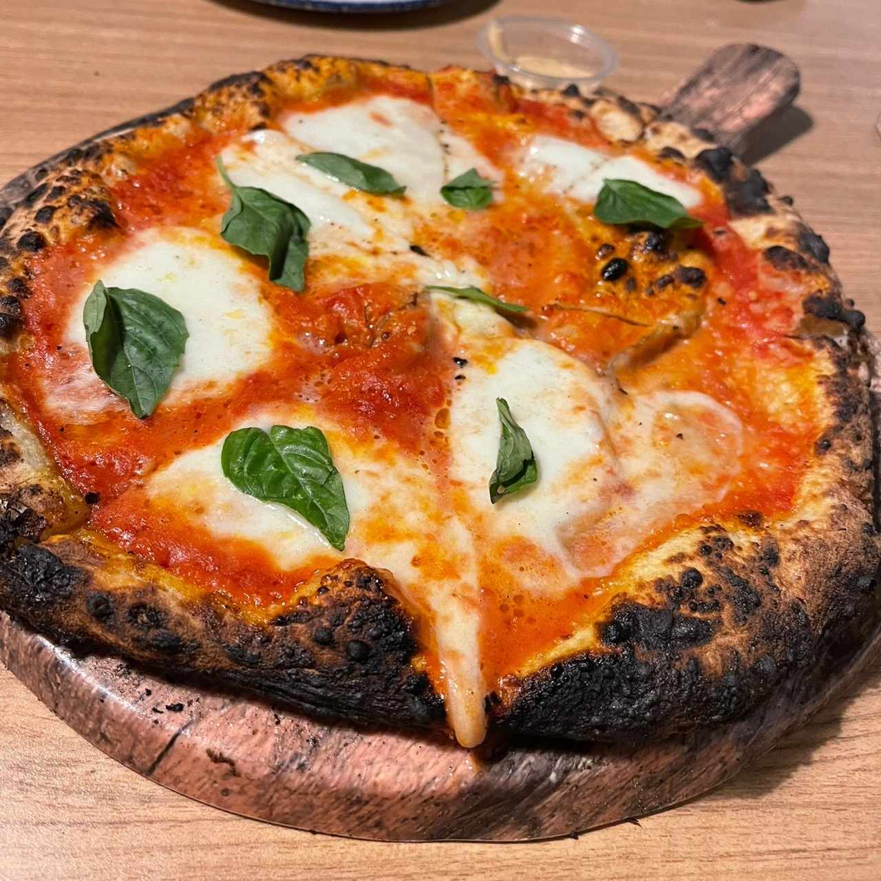 Piezas Tradicionales - Pizza Margherita Napolitana
