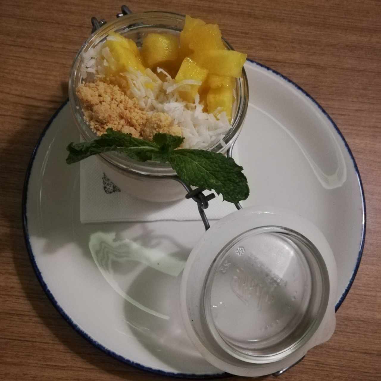 Panacota con piña colada