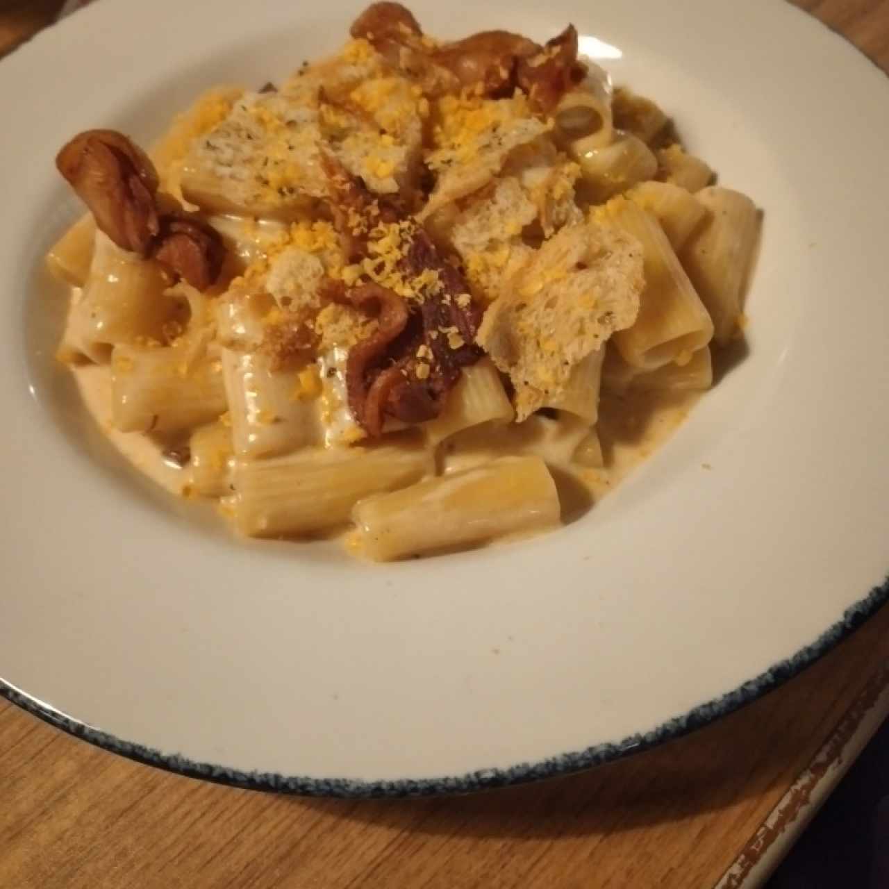 Rigatoni Ni Carbonara Ni Alfredo