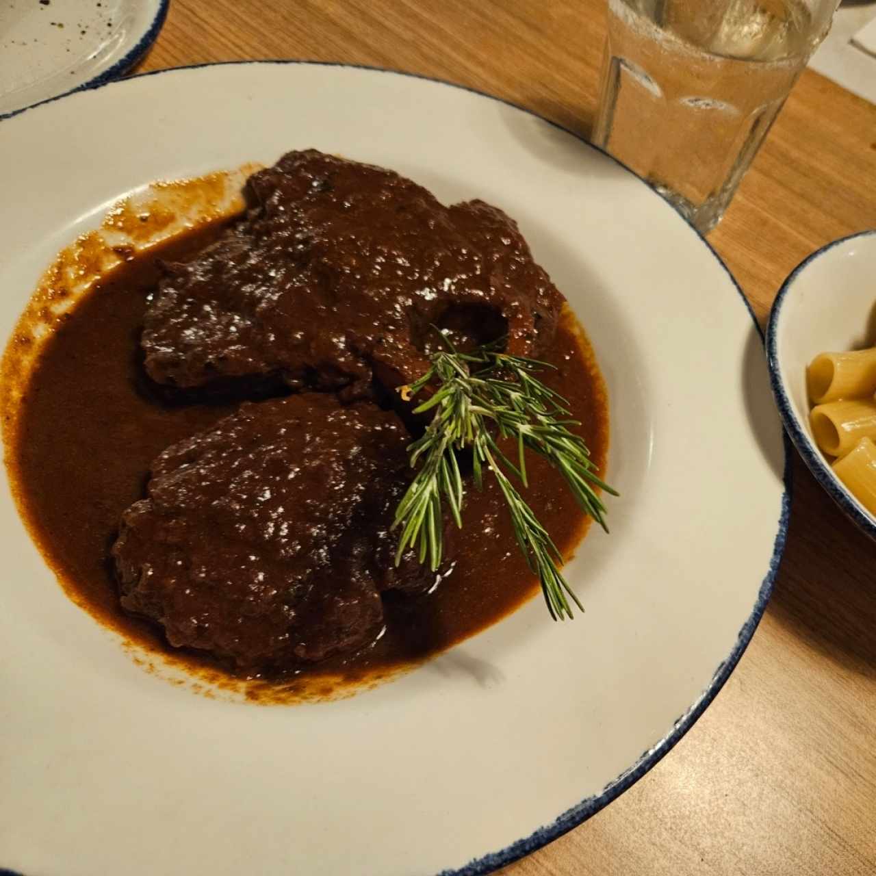 Secondi Piatti - Ossobuco