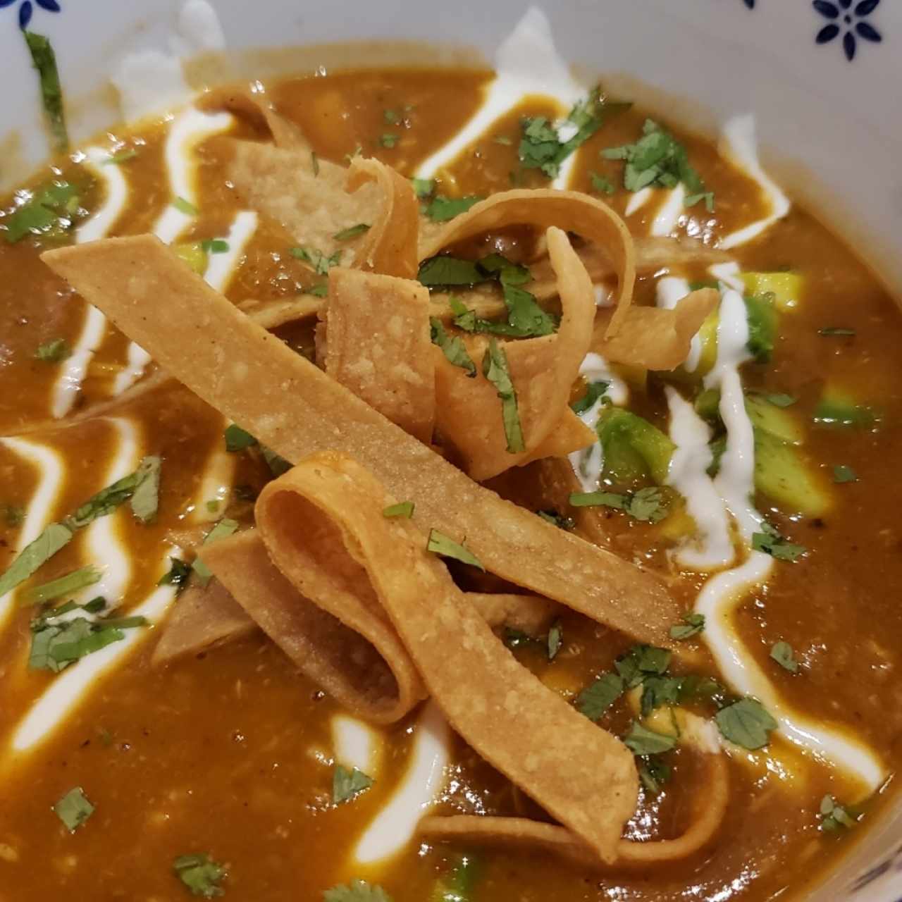 sopa de tortilla