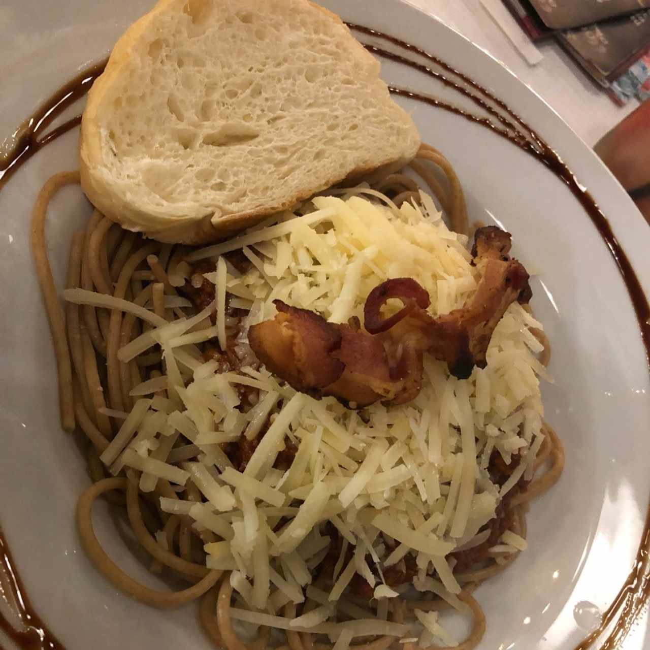 Spaghetti a la Boloñesa con Bacon