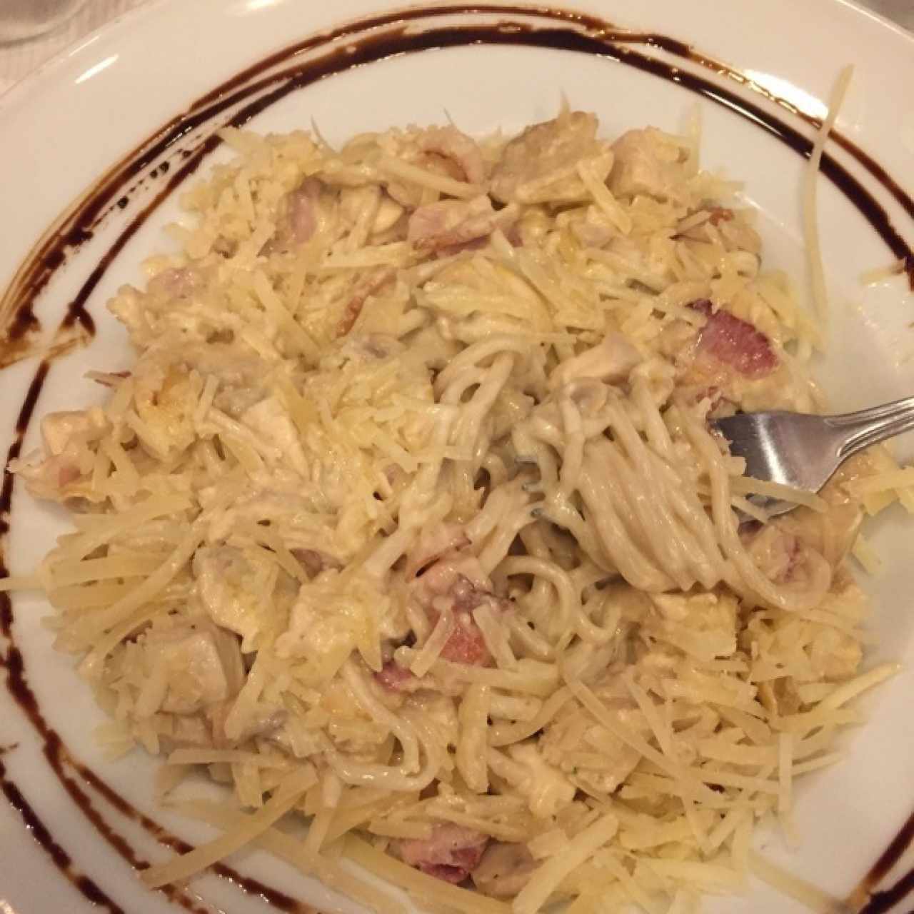 spaguetis carbonara deliciosa