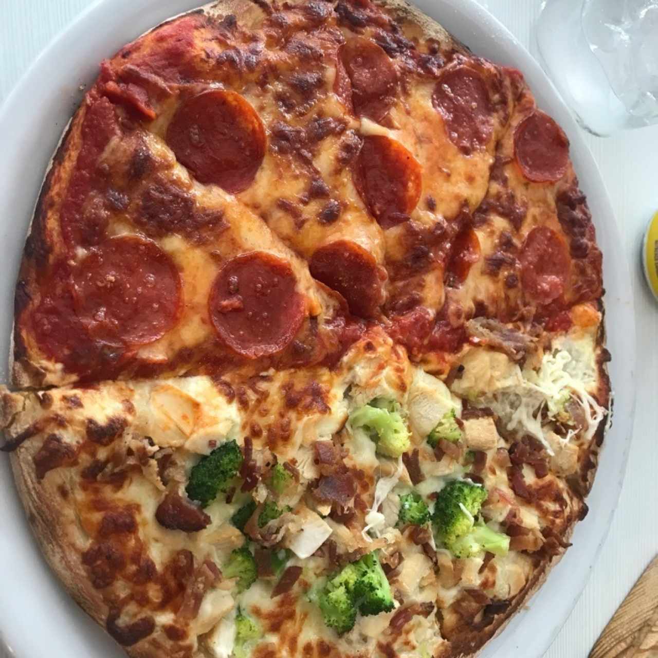 Pizza Pepperoni + Pizza Carbonara