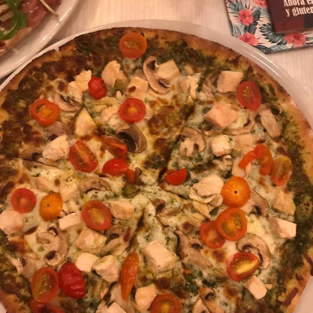 Pizza Nicoletta, de aroma suave, saludable y deliciosa