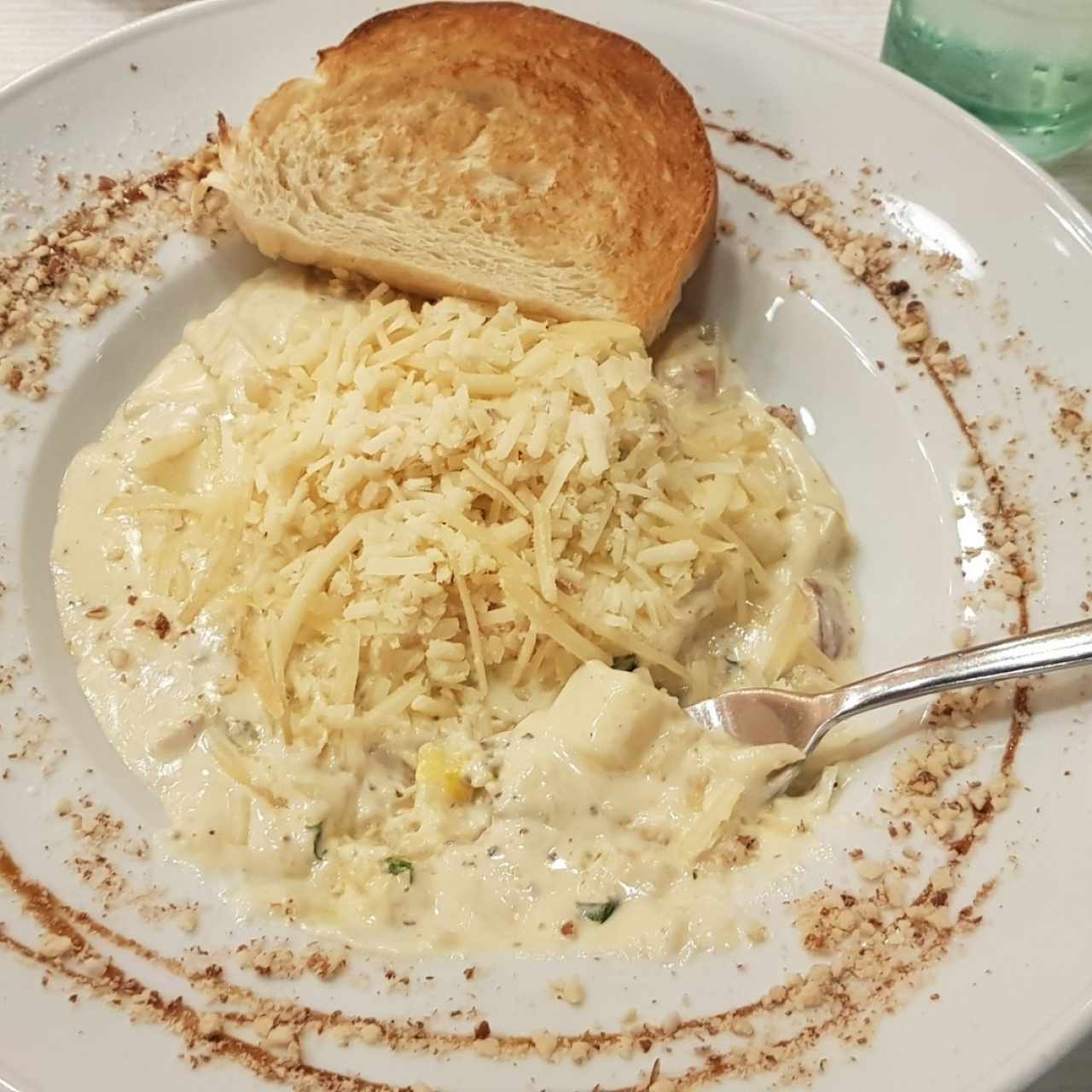 Ravioli con zapallo y queso crema