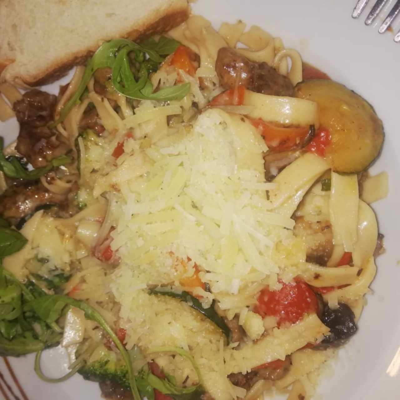 fetuccini al óleo con vegetales 