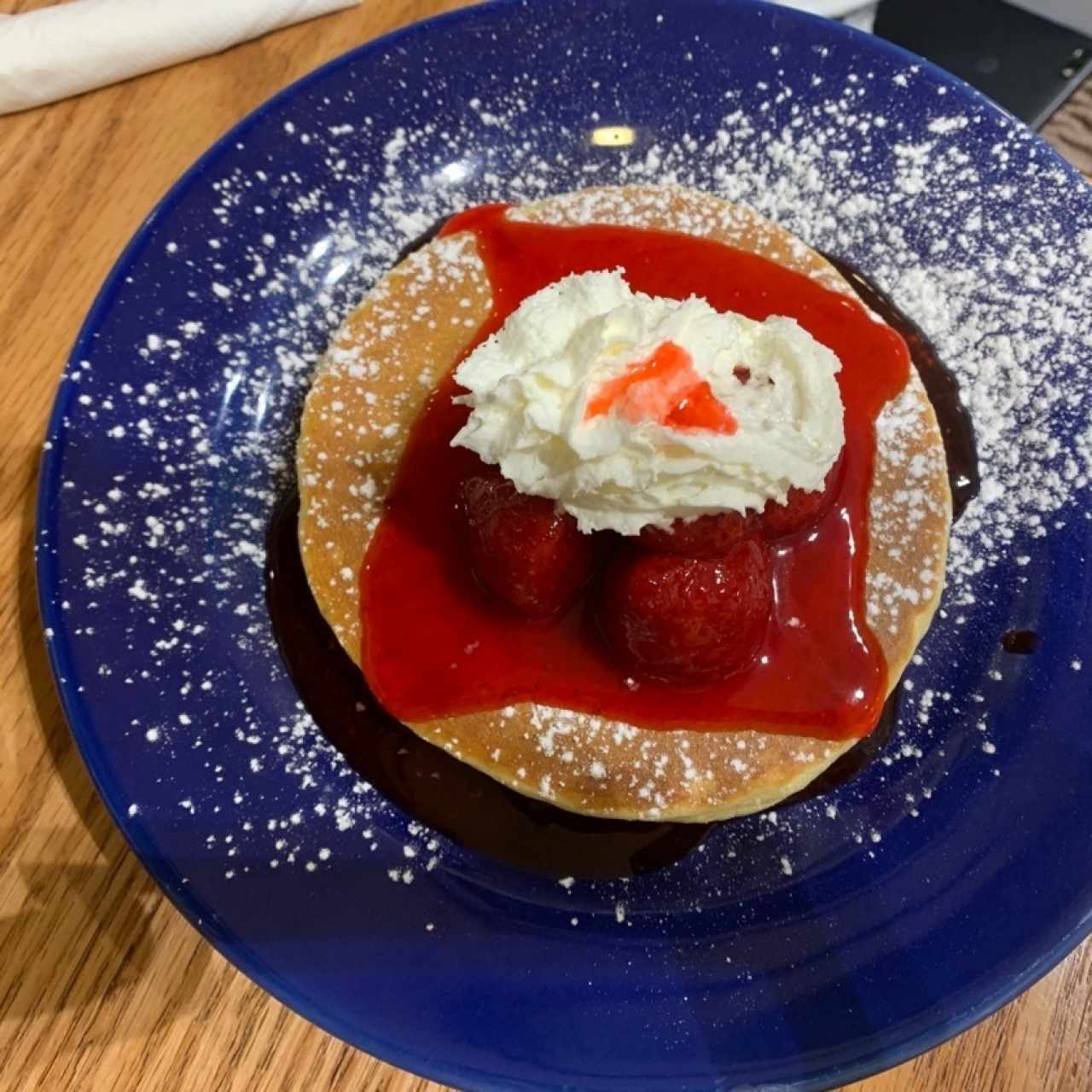 Panckake con fresas combo de niño