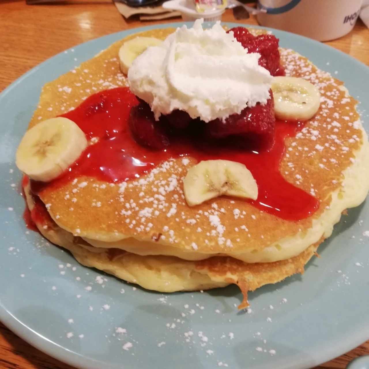 banana strawberry pancakes