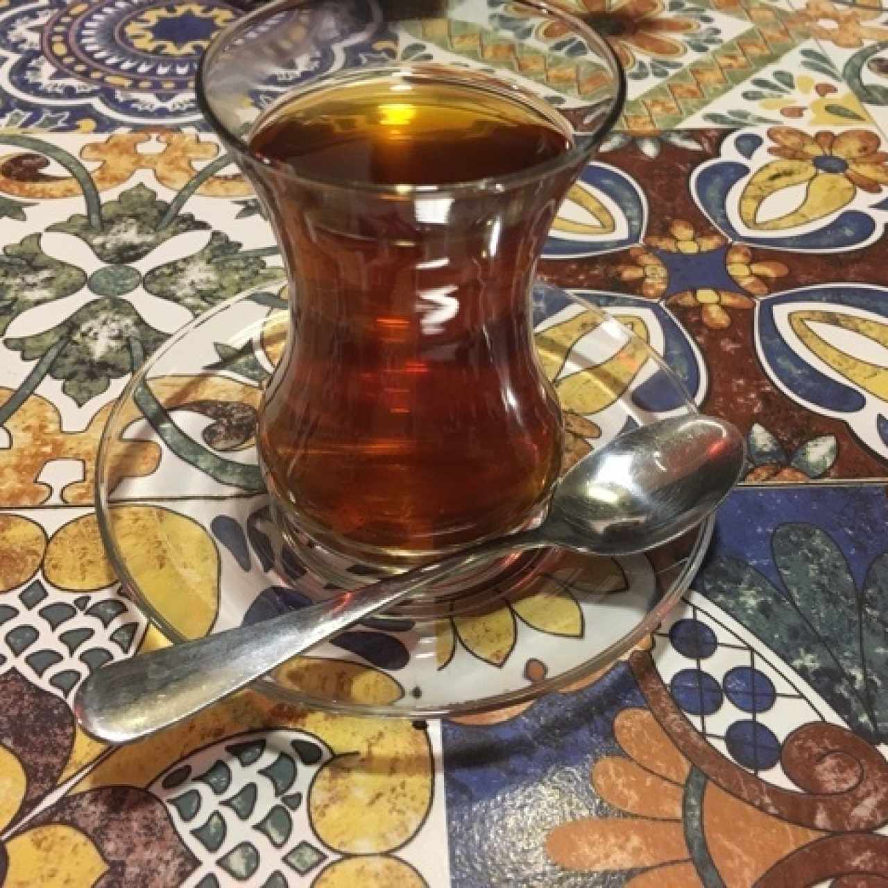 té turco de cortesía