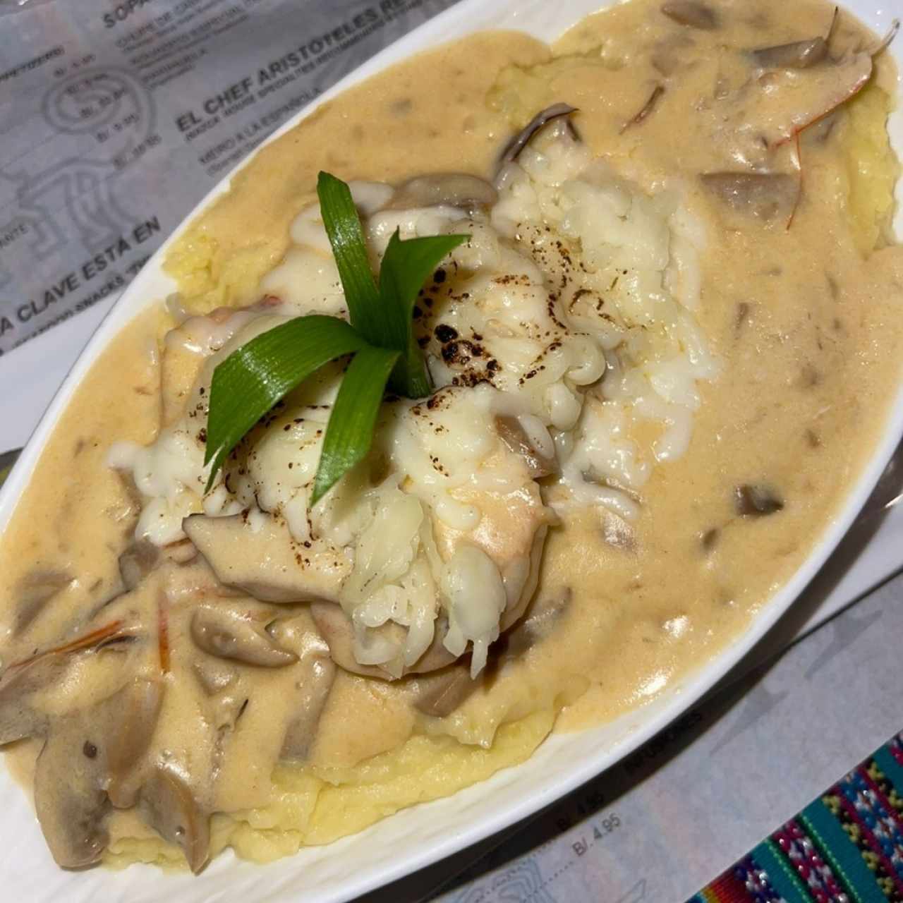 Langostinos a la thermidor con puré 