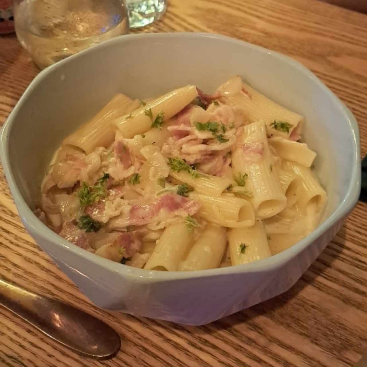 Mac and cheese en rigatoni