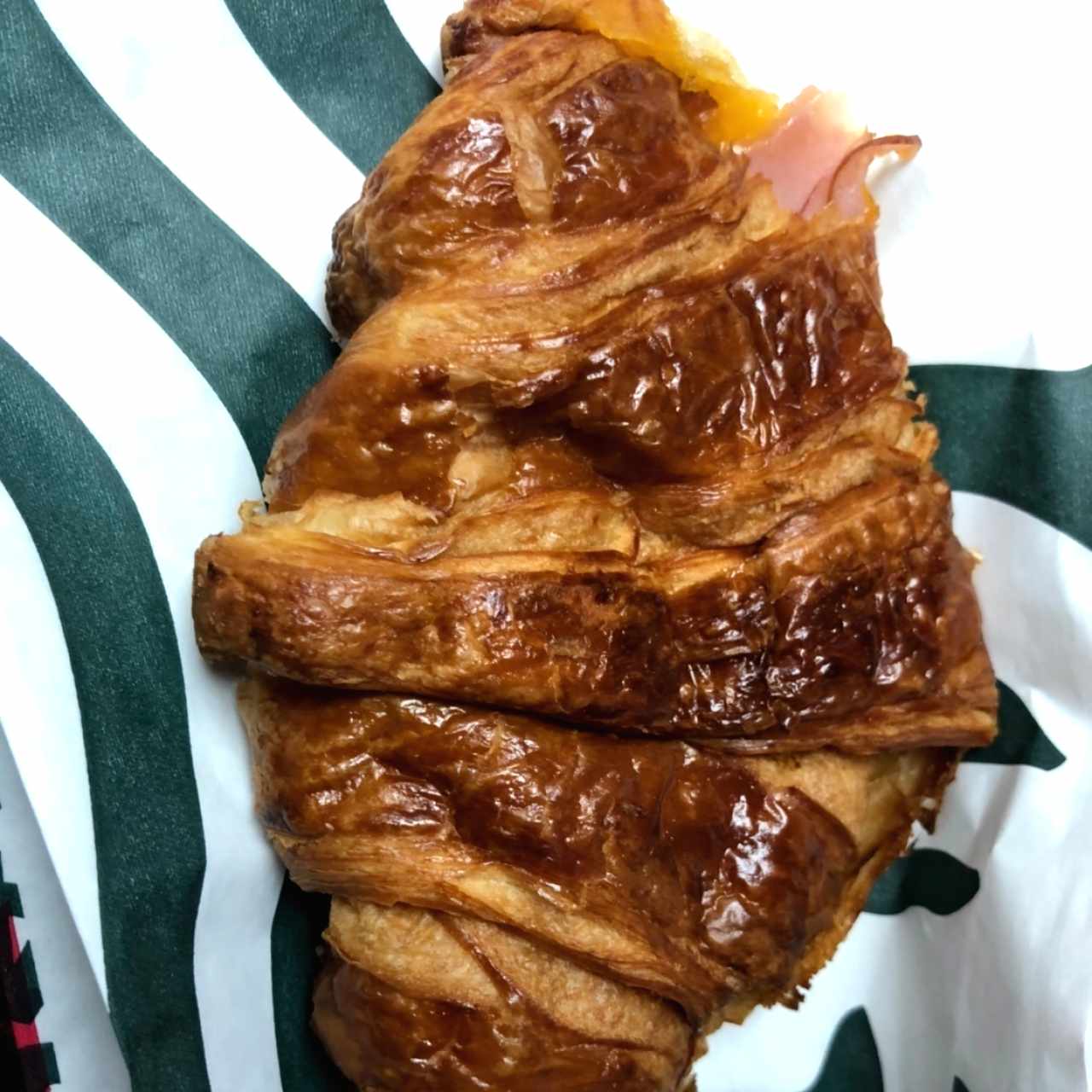 croisant de jamón y queso