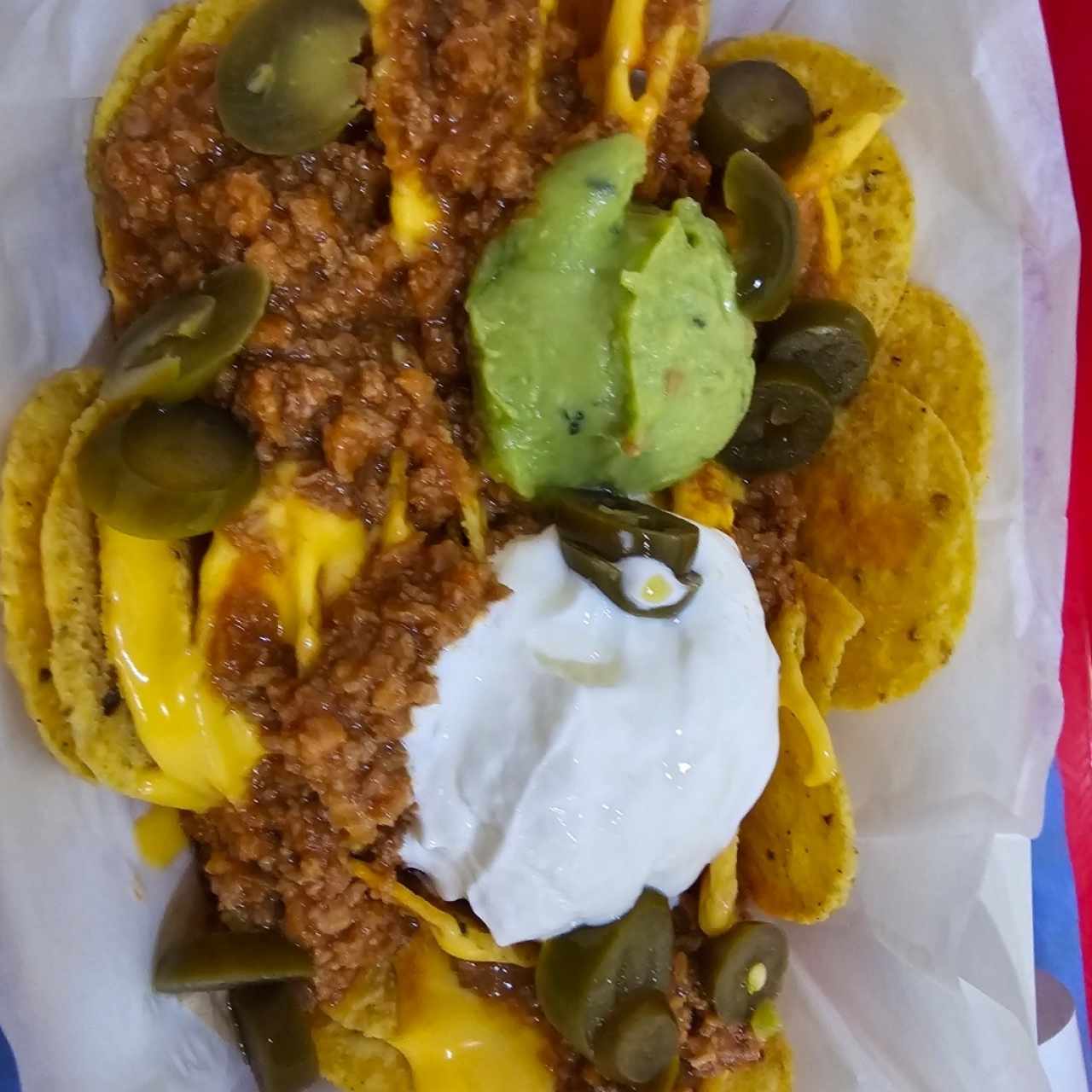 nachos premium con jalapeños