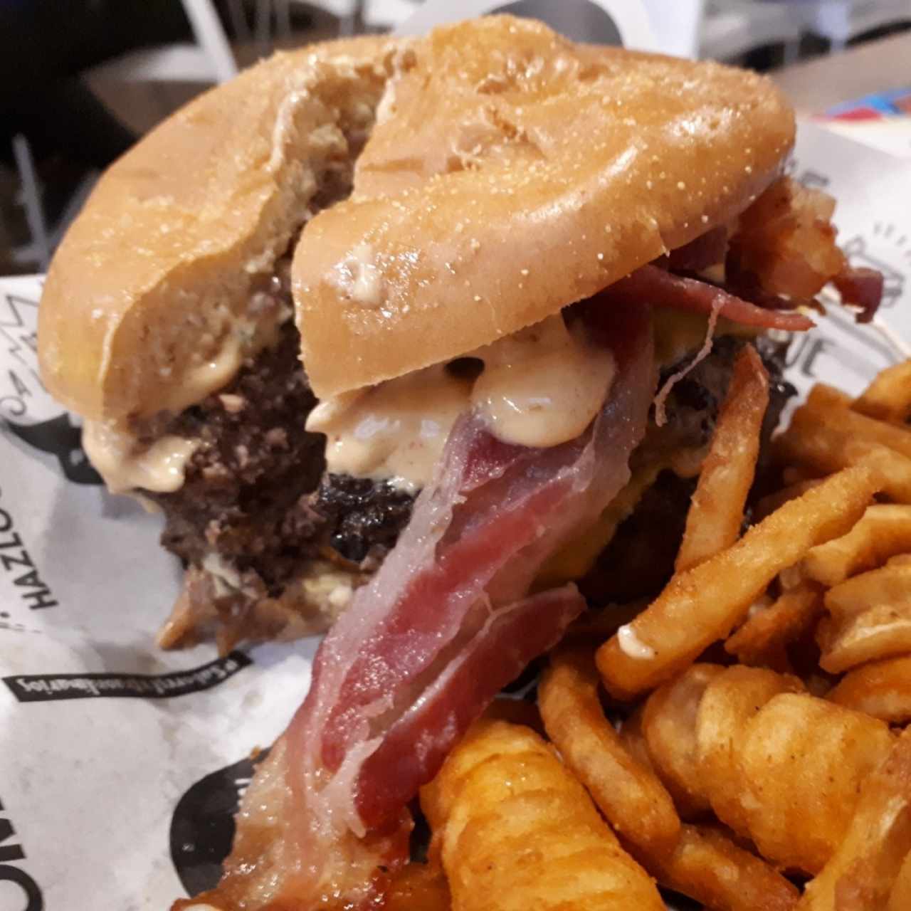 XXXL burger