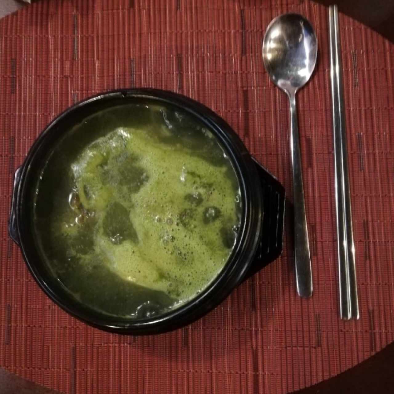 Sopa de Algas de Cortesía