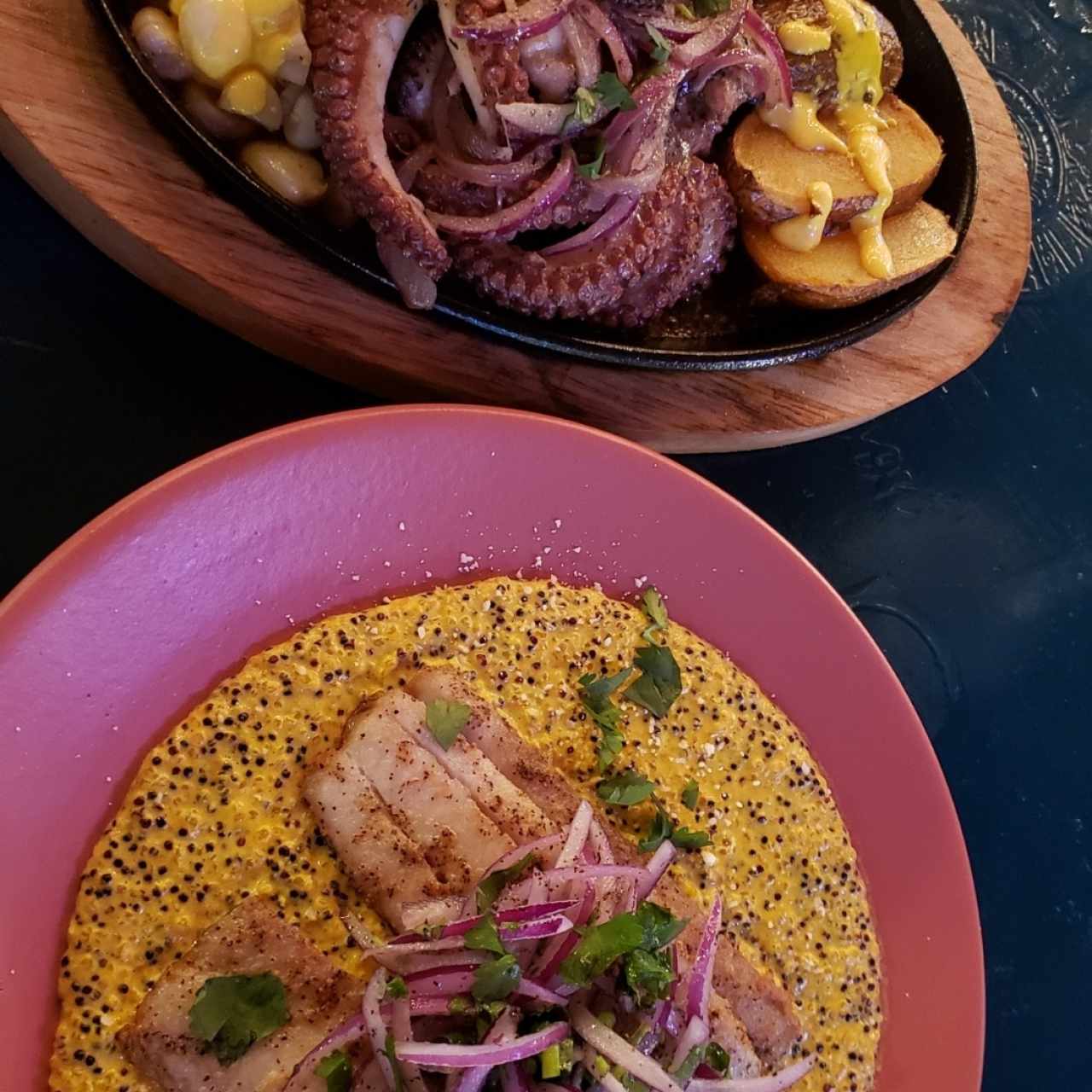 pulpo en ajo. y risotto de quinoa con corvina