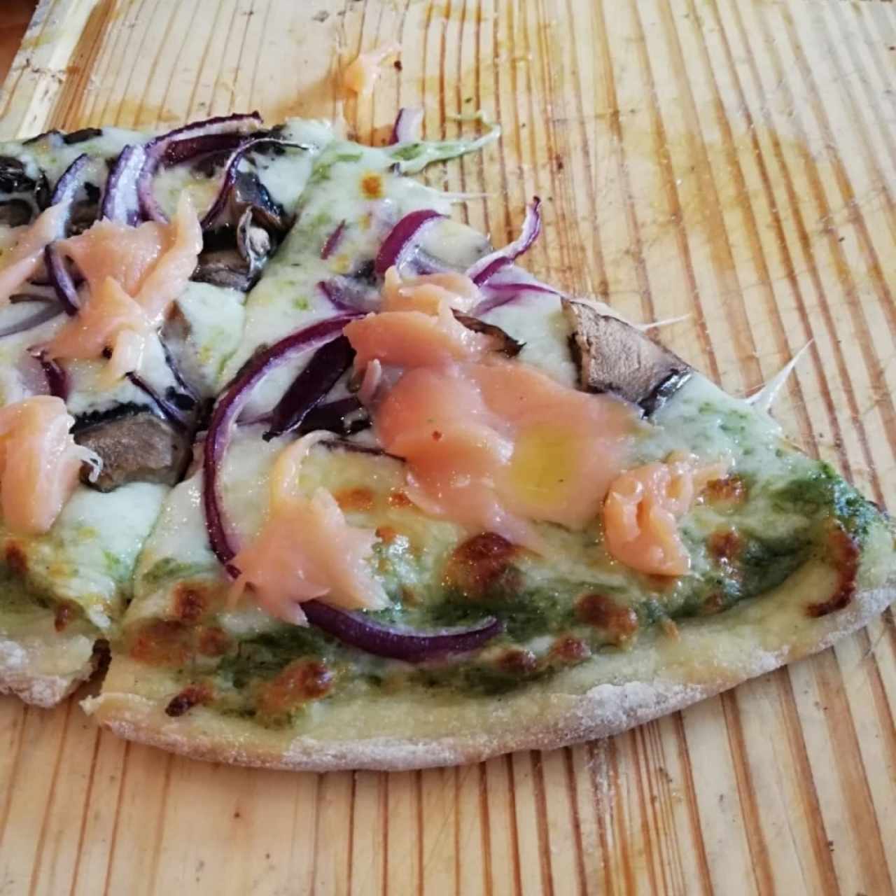 Pizza de salmón