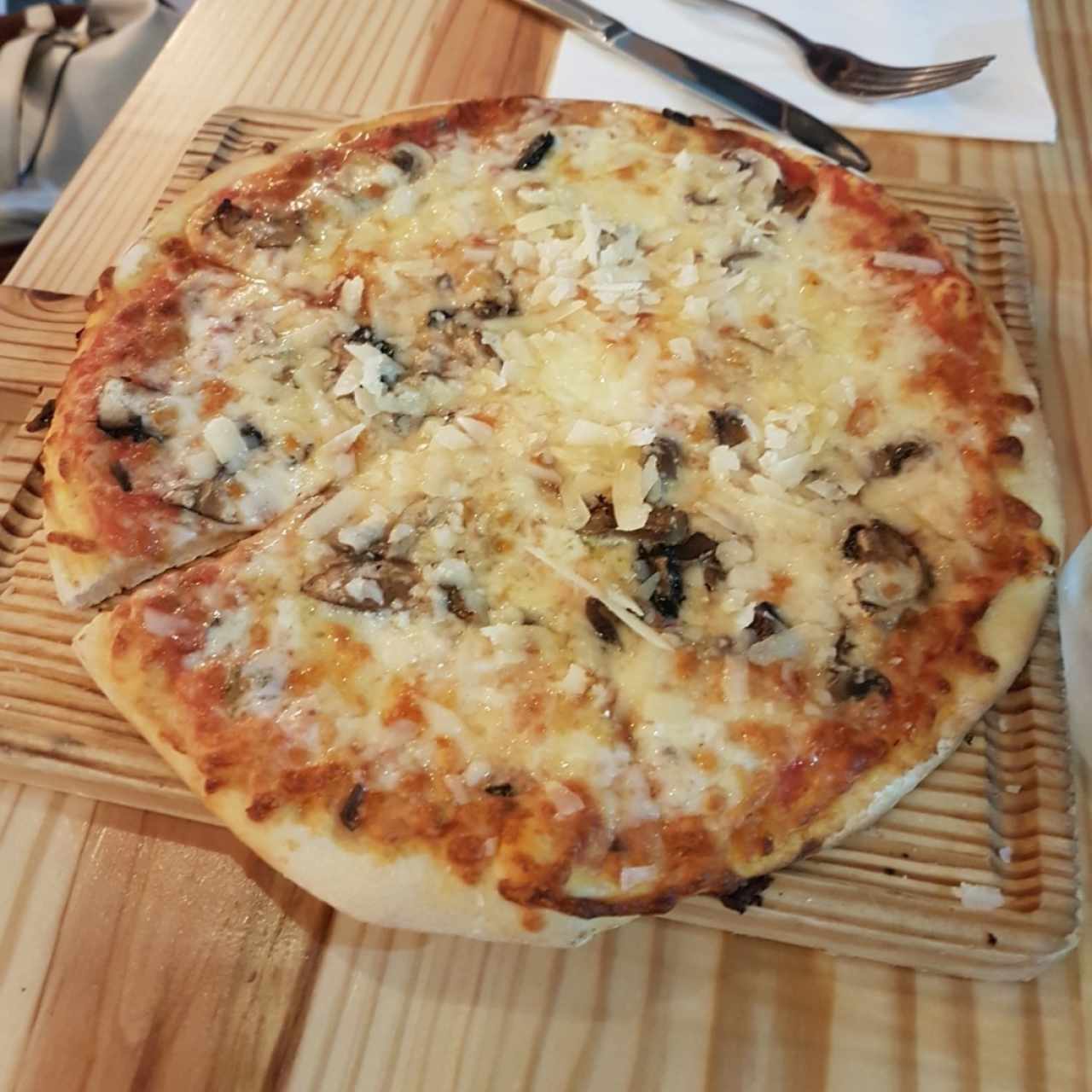 pizza giuliana