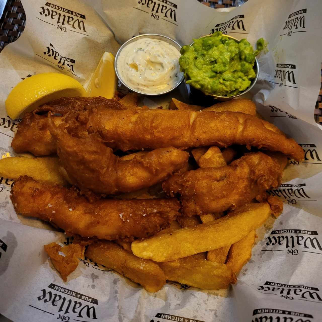 Platos fuertes - Fish and chips