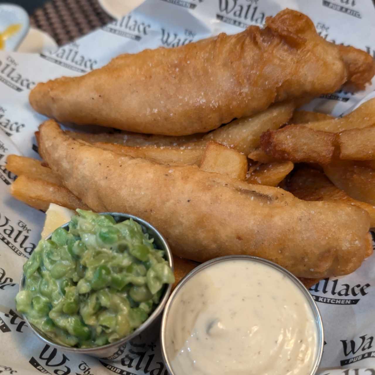 Platos fuertes - Fish and chips