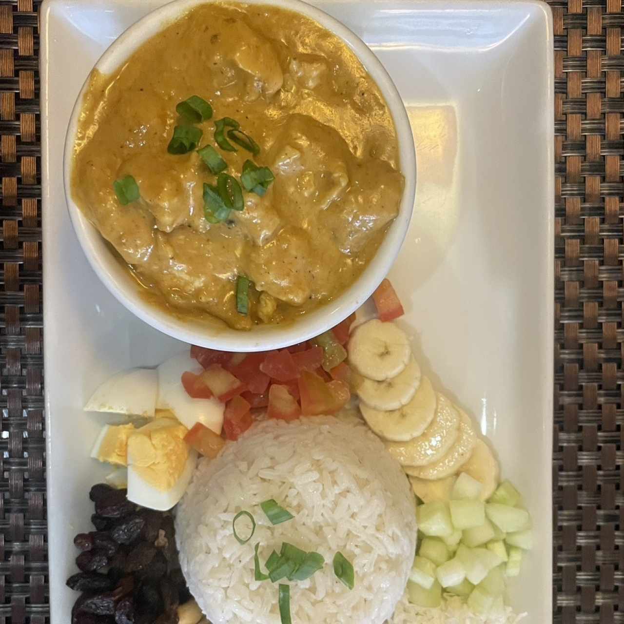 Platos fuertes - Chicken Curry