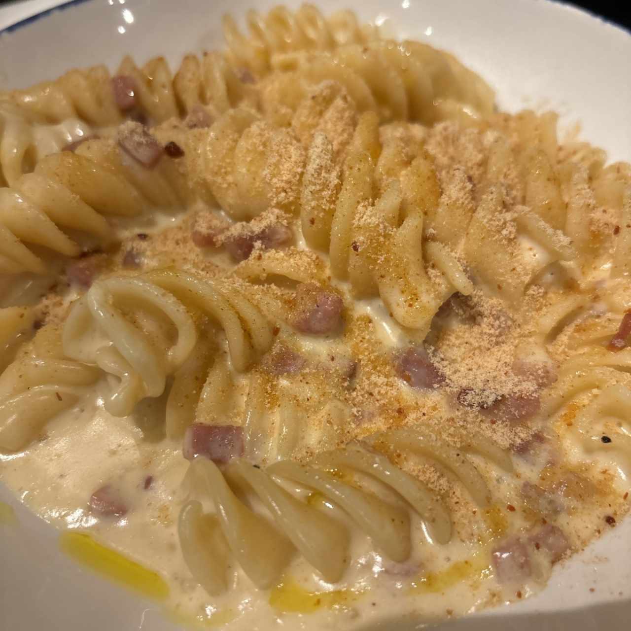 Fusilli Giganti Di Gragnano Al Parmigiano Trufado