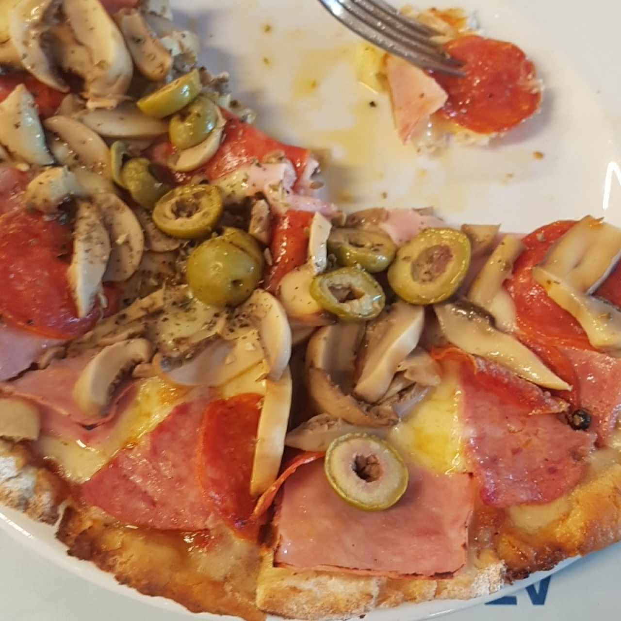 Pizza Combinación (Personal)