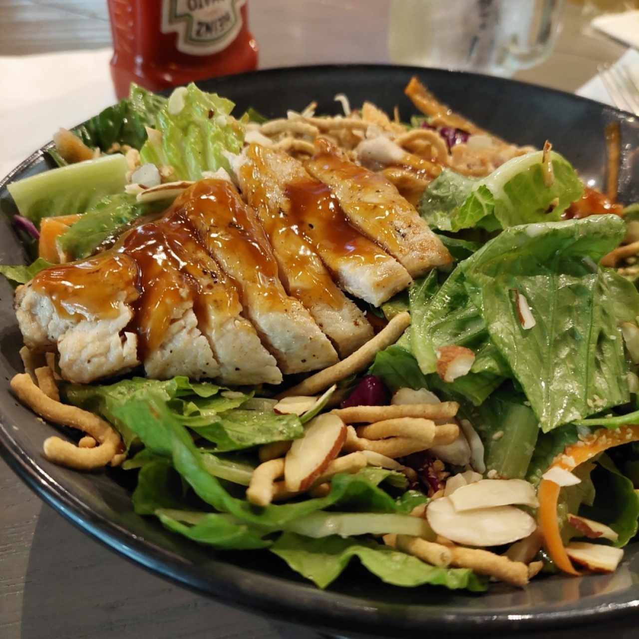 Ensaladas - Oriental Chicken Salad