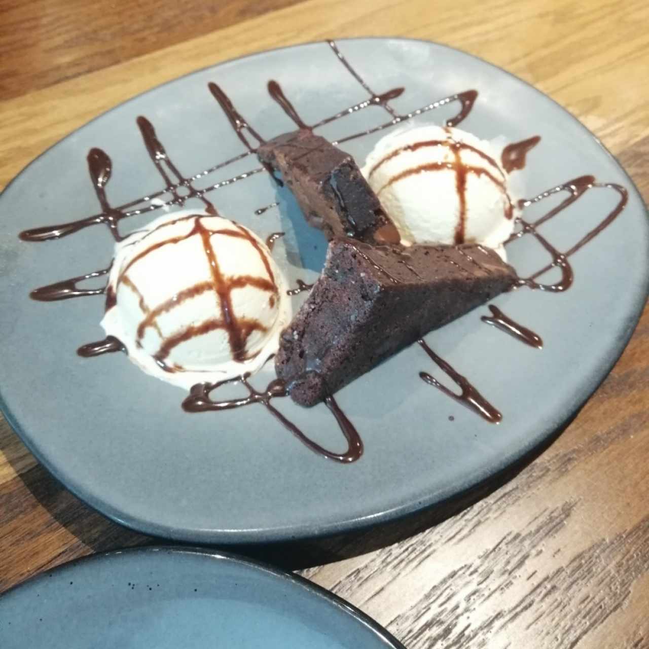 Brownie con Helado