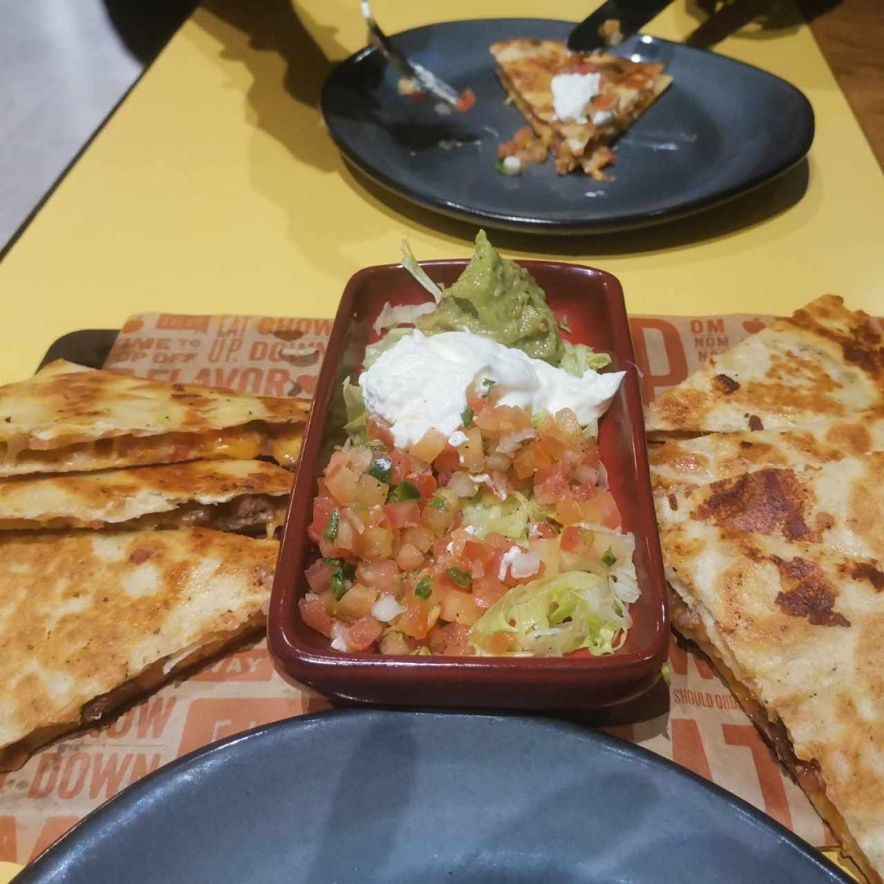 Entradas - Mucho Quesadilla