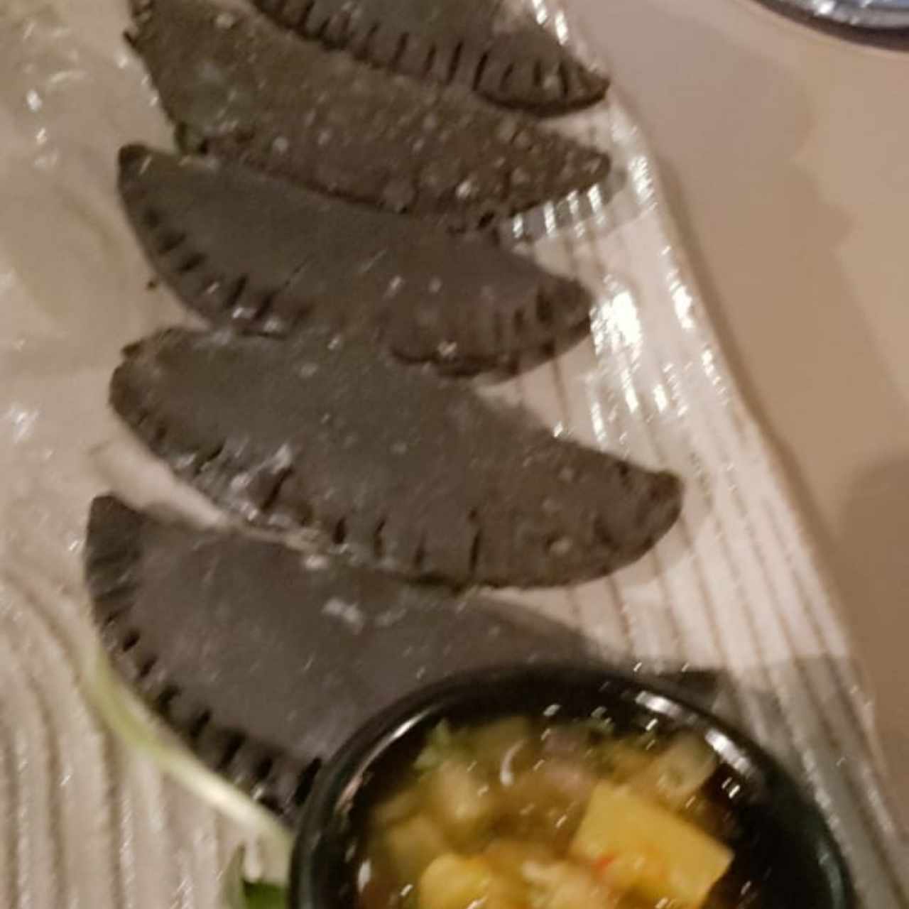 Empanadas negras