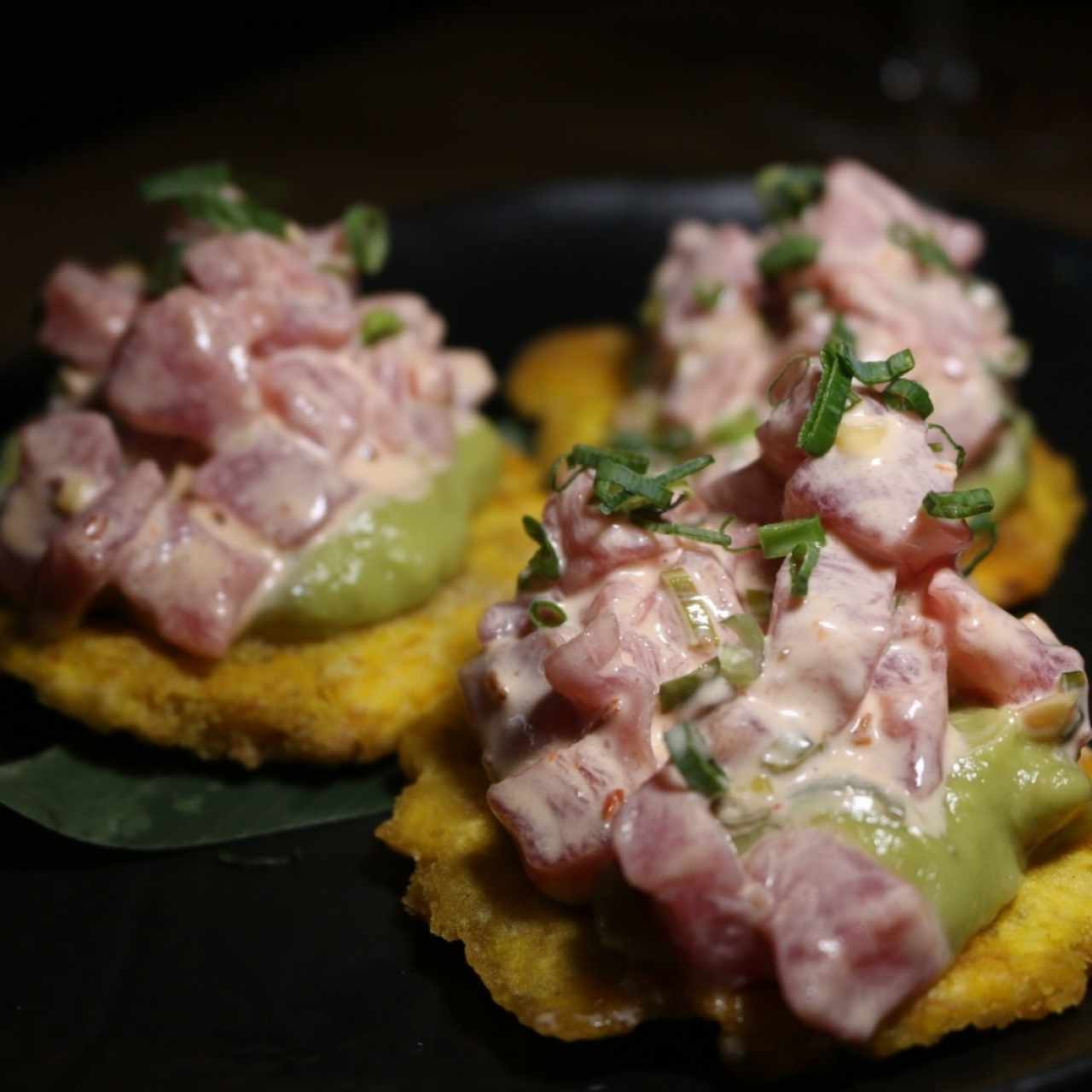 BAR BITES - Tostones De Atún