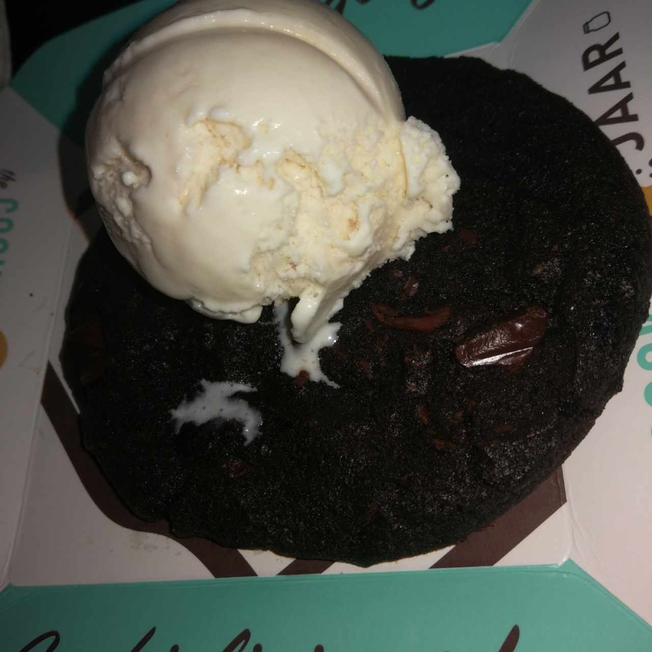 Clásica de Doble Chocolate con Helado