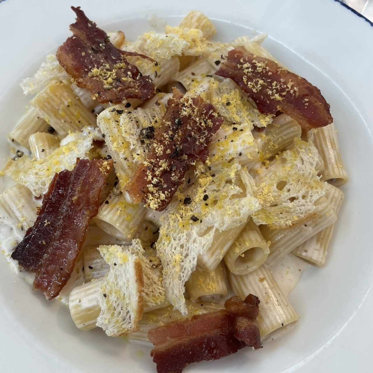 Rigatoni Ni Carbonara Ni Alfredo