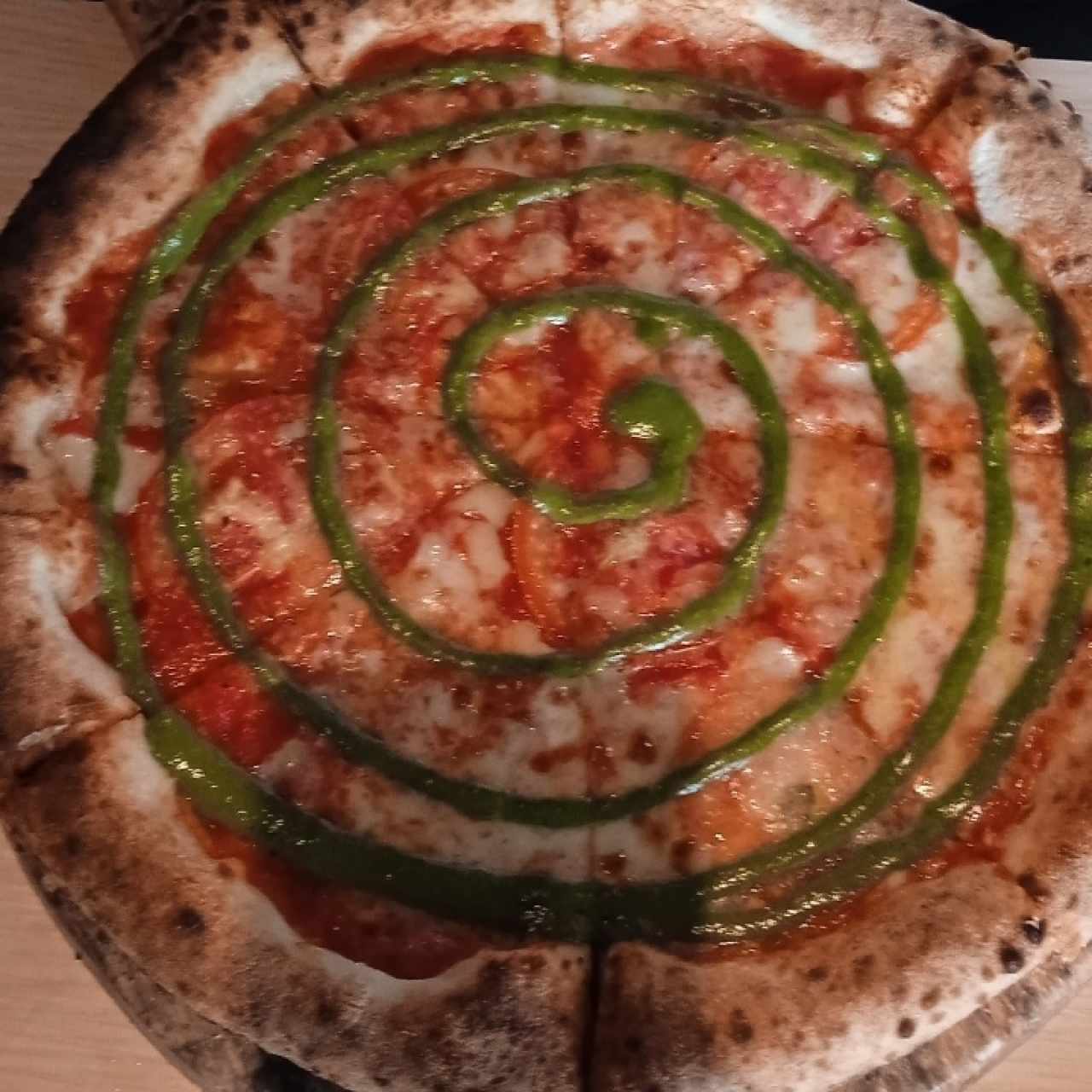 Pizzas Tradicionales - Pizza Caprese