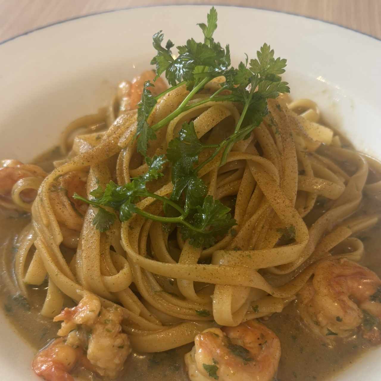 Fetuccini Aglio, Olio E Gamberetti