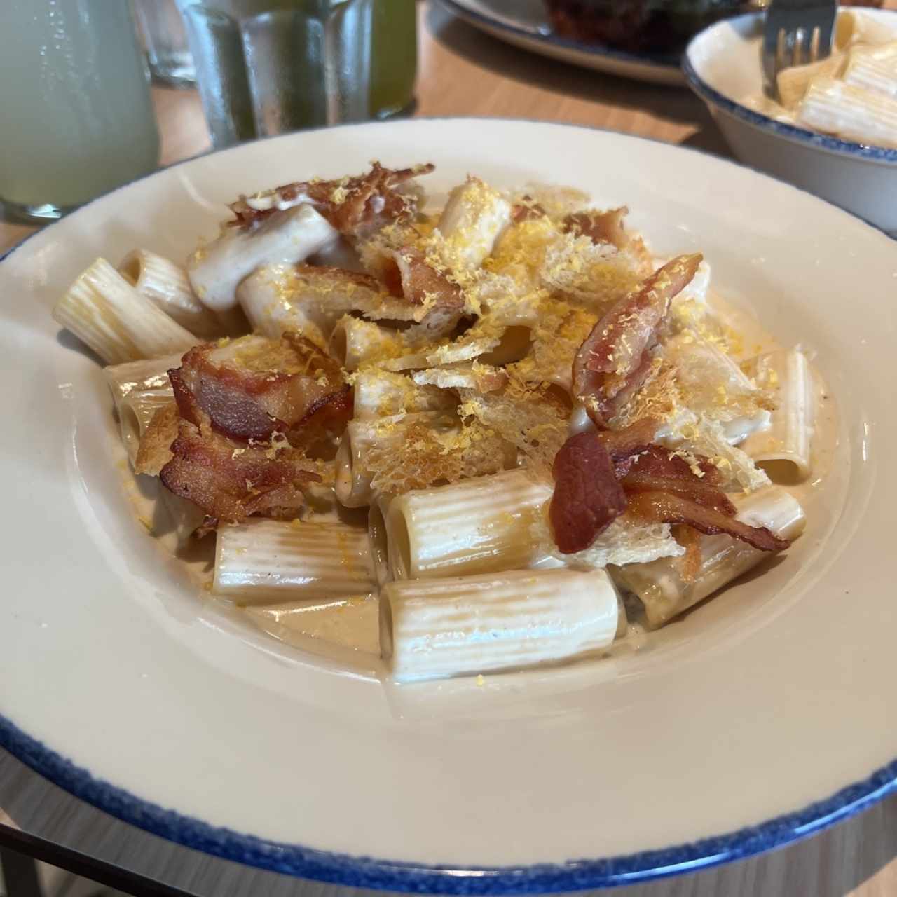 Rigatoni Ni Carbonara Ni Alfredo