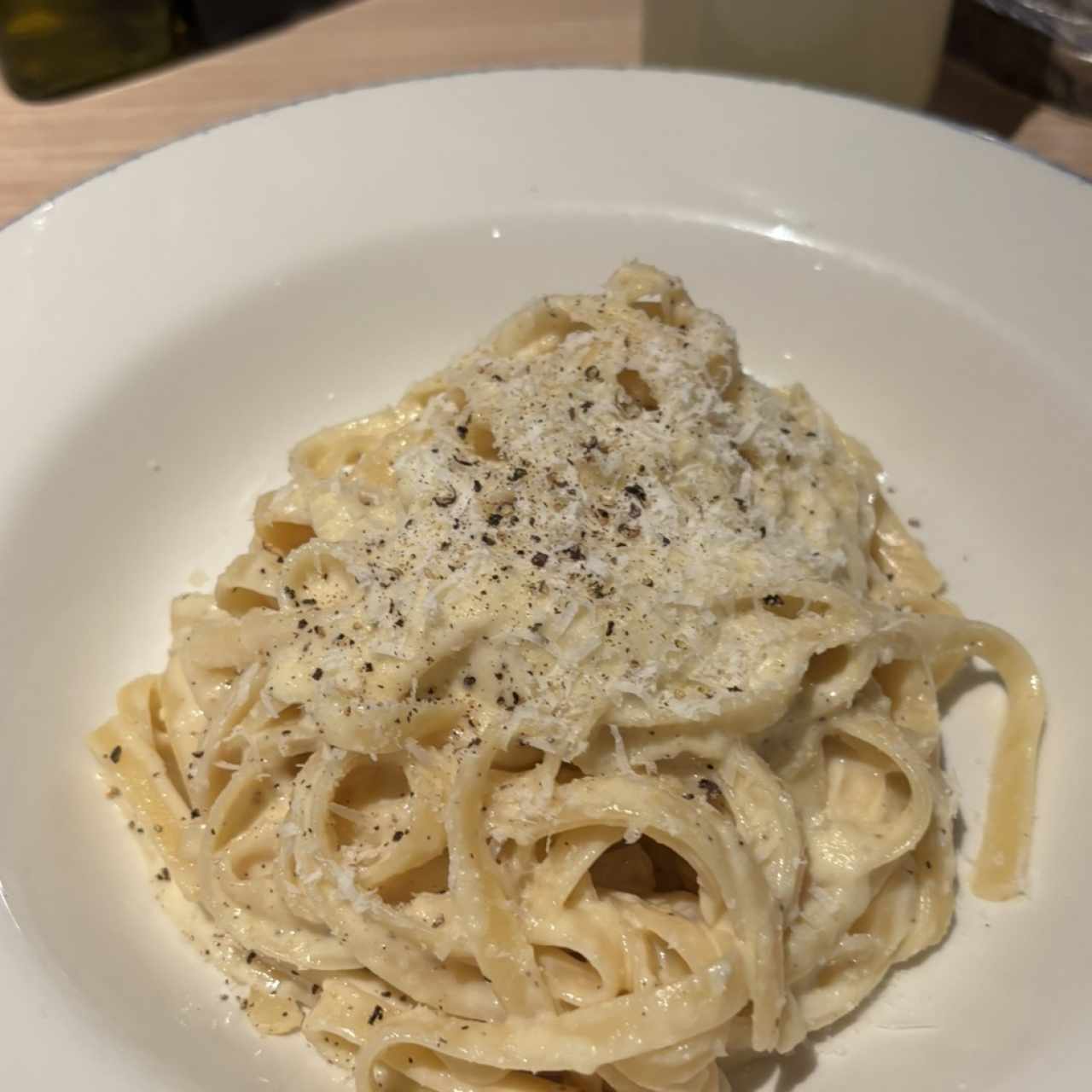 Bucatini Cacio E Pepe