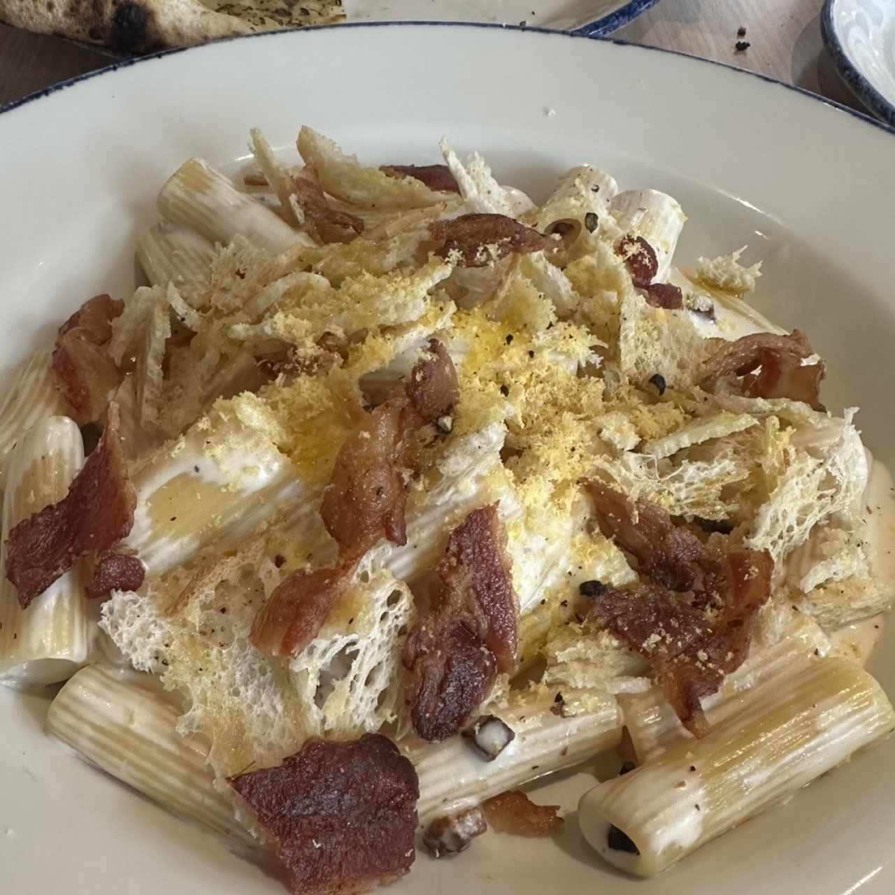 Rigatoni Ni Carbonara Ni Alfredo