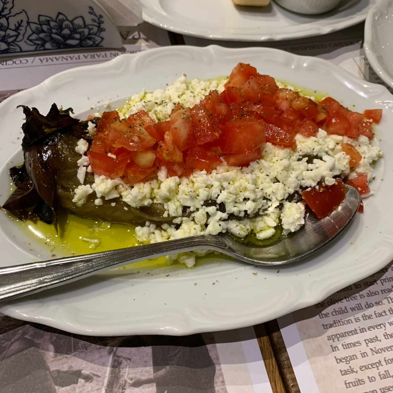  Berenjena asada con queso feta