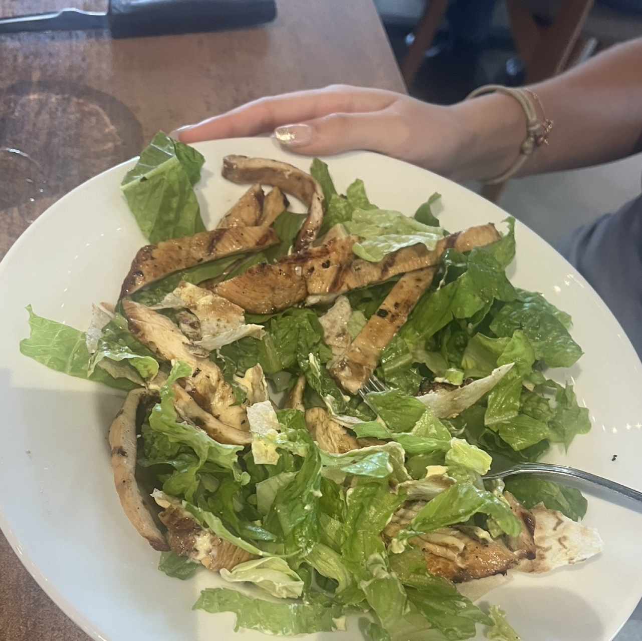 ENSALADA CESAR CON POLLO